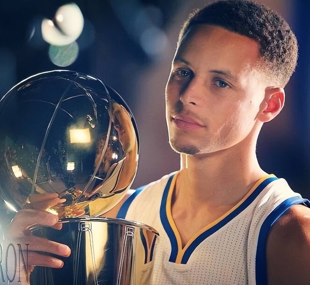 主力前锋弗 主力前锋弗