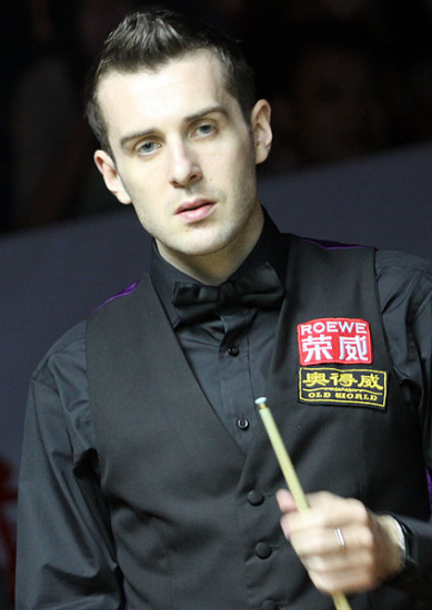 伤病对年轻 伤病对年轻